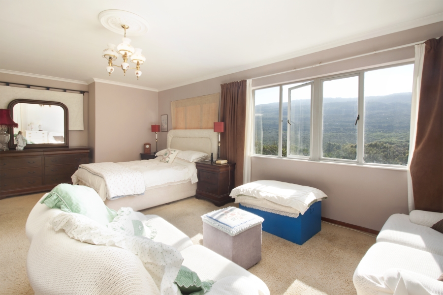 To Let 3 Bedroom Property for Rent in Glencairn Western Cape